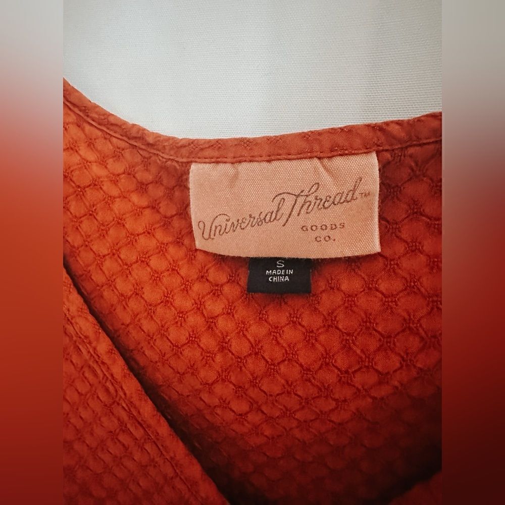 Universal Thread orange blouse size S - Picture 2 of 4
